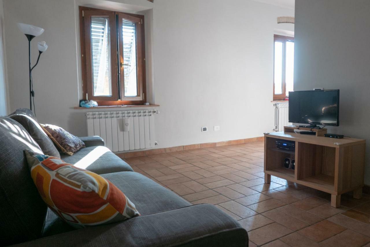 Castelnuovo D'elsaLa Casa Di Paolo Sulla Via Francigena公寓 外观 照片